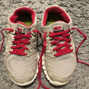 Woman’s Nike Free Run 2